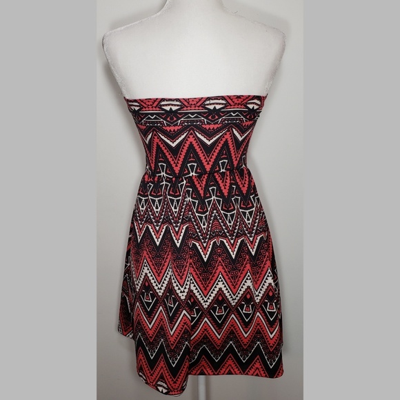 Charlotte Russe Strapless Mini Dress * Medium - Picture 2 of 6